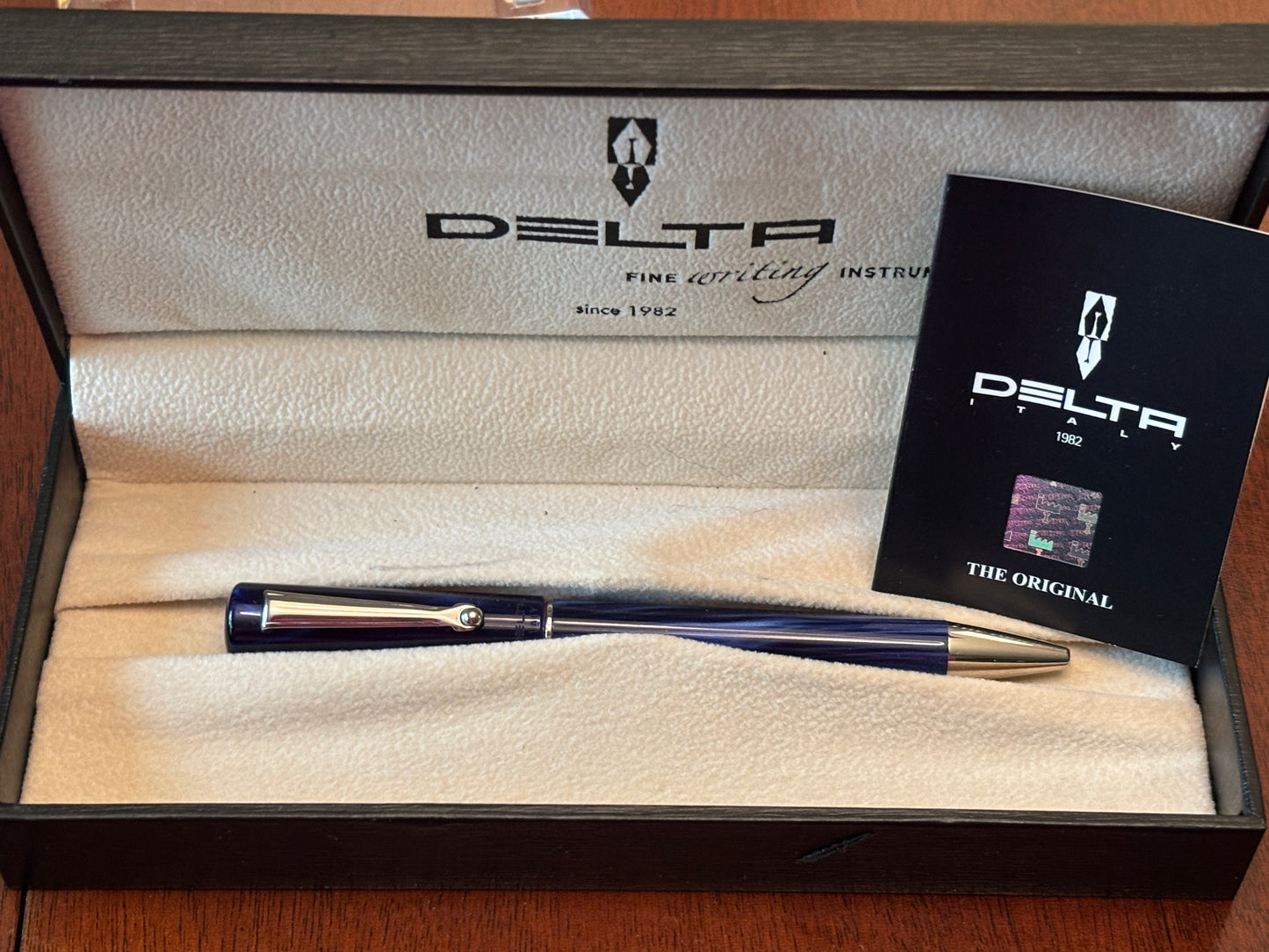 Delta Unica Blue Ballpoint Pen | Pre-2018 New Old Stock | Boxed Italian Writing Instrument