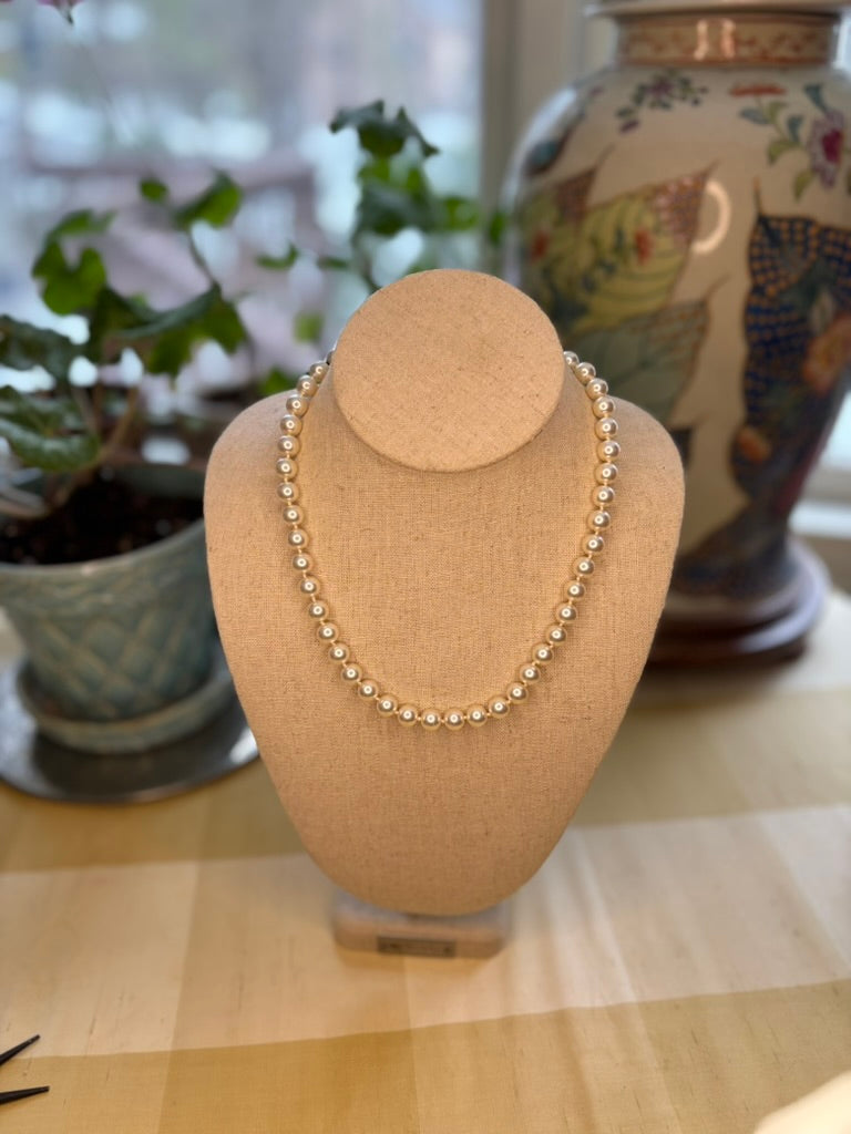 Vintage Faux Pearl Necklace 7mm Cream Pearl Strand Gold Clasp 18in Classic