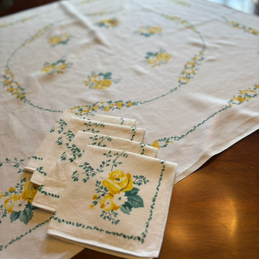 Vintage 1950s Yellow Rose Bridge Tablecloth Set | Mid-Century Floral Cloth with 4 Matching Napkins