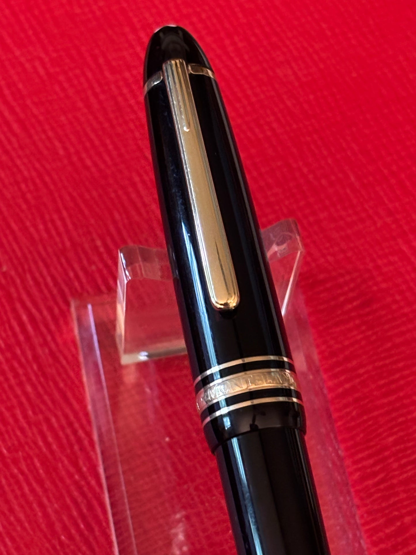 Montblanc Meisterstück No. 161 Classique Ballpoint Pen — Black Resin & Gold Trim