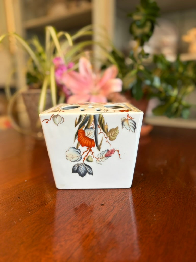 Vintage Porcelain Flower Frog Vase – Hand Painted Botanical Cube Posy Holder – Ikebana Floral Arranging Block