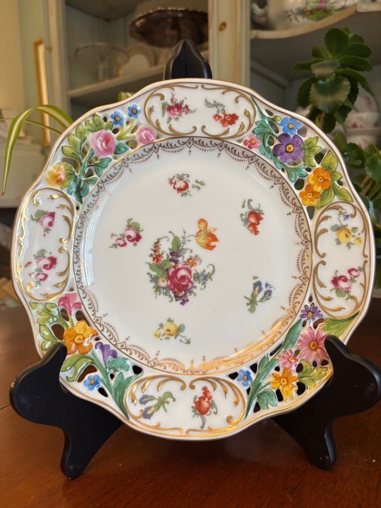 Union T Czechoslovakia Floral Porcelain Plates — Set of 6, 9” diameter