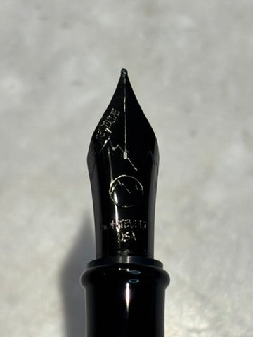 Monteverde Invincia Carbon Fiber Fountain Pen New in Box c. 2016