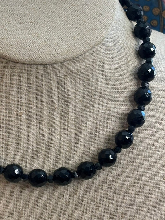 French Jet Alternating Faceted Glass Necklace | 1930s–1940s