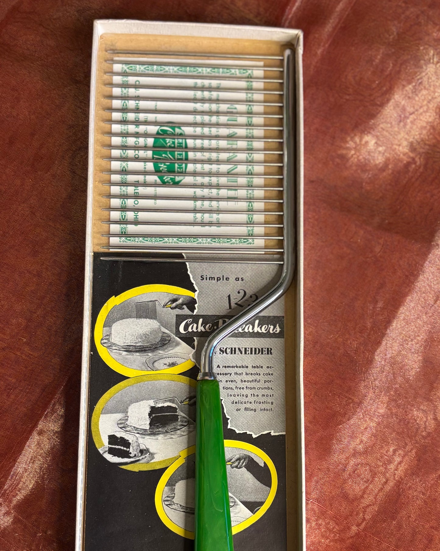 Vintage Schneider “Cake Breaker” Cake Cutter with Green Bakelite Handle | Original Box & Paperwork | C.J. Schneider Toledo Ohio
