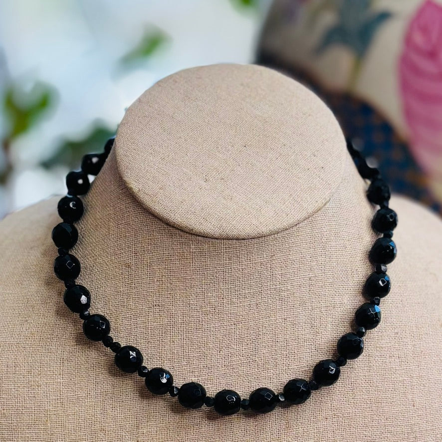 French Jet Alternating Faceted Glass Necklace | 1930s–1940s