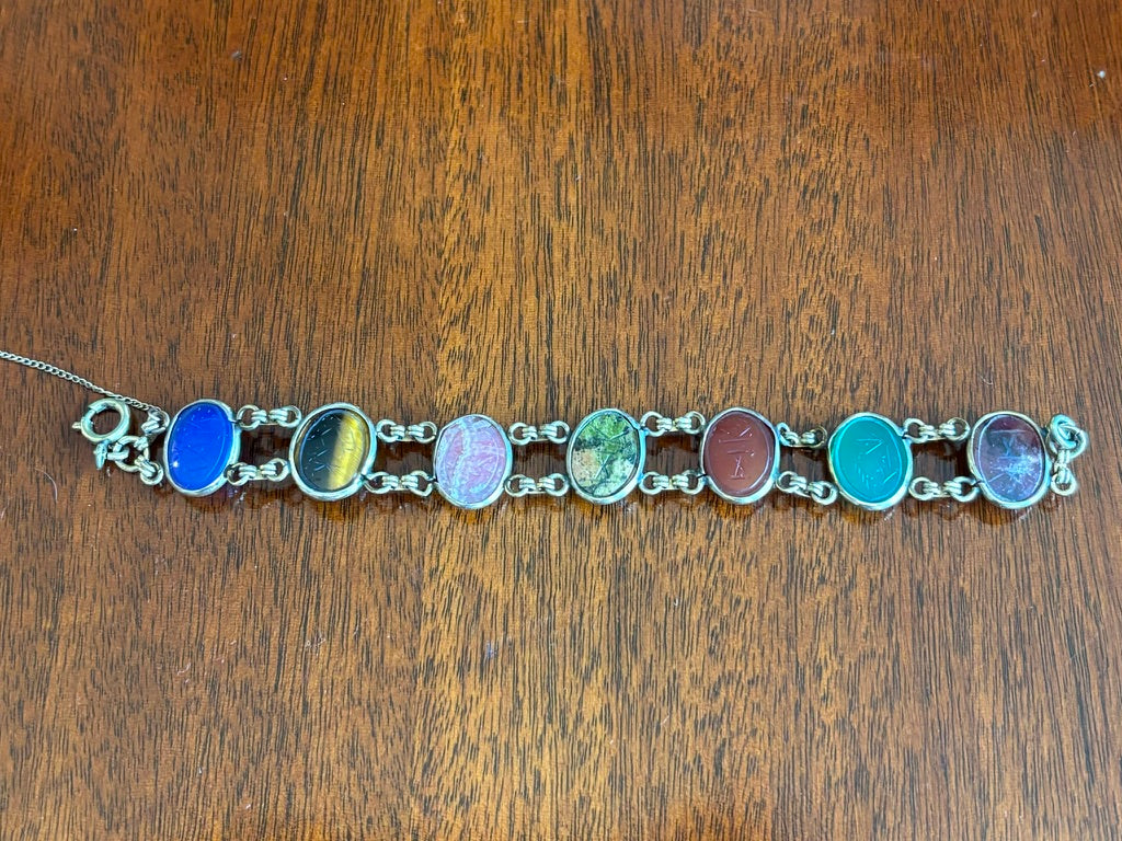 Vintage Egyptian Revival Scarab Bracelet Mixed Stone Cabochons Gold Tone 7”