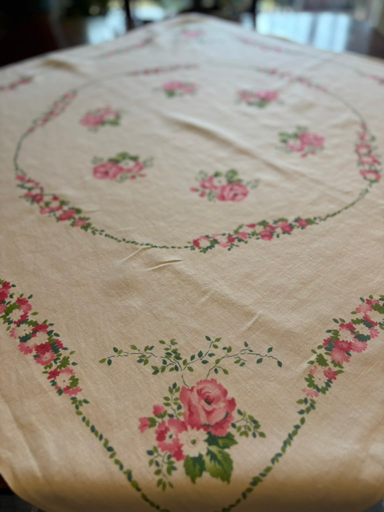 Vintage Card Table Linen Set | Pink Rose Garland & Lattice Border | Mid-Century Cotton | Cloth, 4 Placemats & 4 Napkins