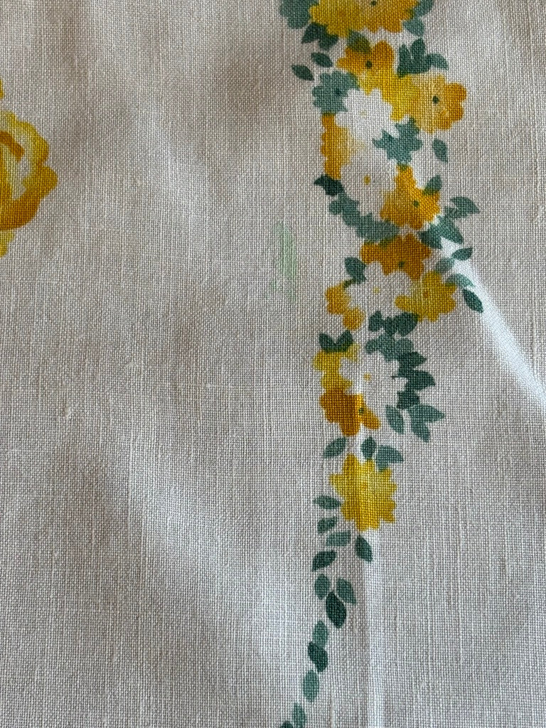 Vintage 1950s Yellow Rose Bridge Tablecloth Set | Mid-Century Floral Cloth with 4 Matching Napkins