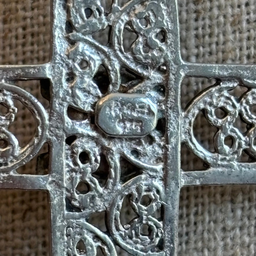 Vintage Sterling Silver Filigree Cross Pendant | Green Cabochon | 925 Silver