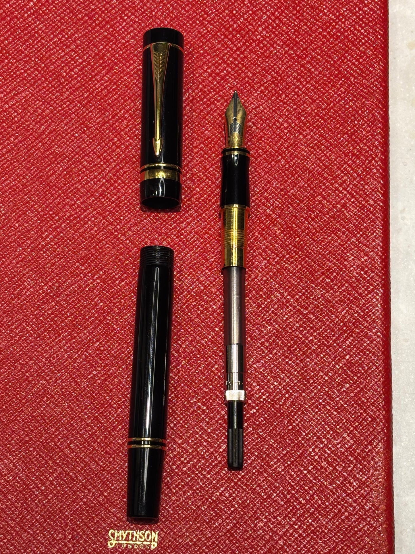 Parker Duofold Mk I International Fountain Pen — Black/Gold, 18K Fine Nib, c. 1990–1995