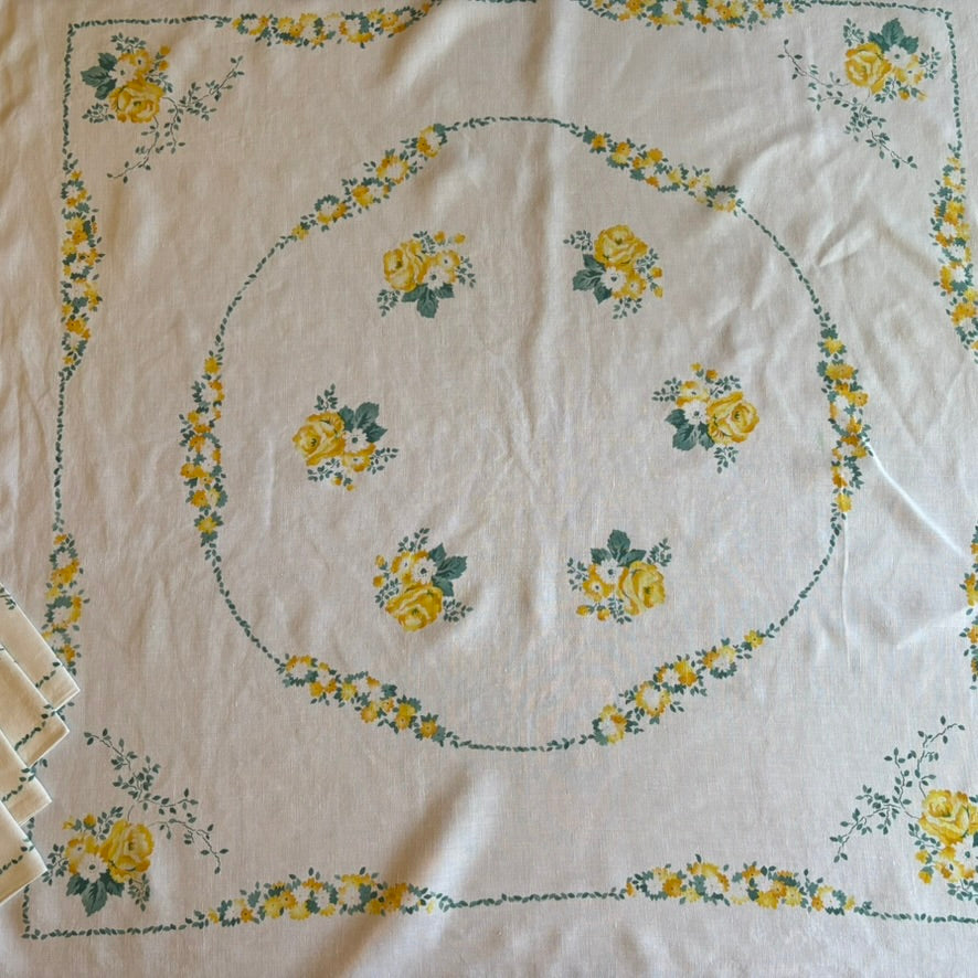 Vintage 1950s Yellow Rose Bridge Tablecloth Set | Mid-Century Floral Cloth with 4 Matching Napkins