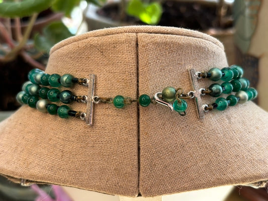 Vintage 1970s Green Lucite Three-Strand Statement Necklace