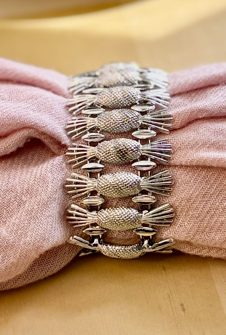 Vintage Sarah Coventry Silver Tone Statement Bracelet Textured Link Fringe Design | Late 1980s–1990s
