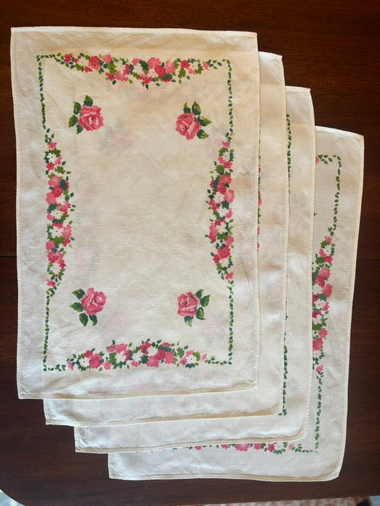 Vintage Card Table Linen Set | Pink Rose Garland & Lattice Border | Mid-Century Cotton | Cloth, 4 Placemats & 4 Napkins