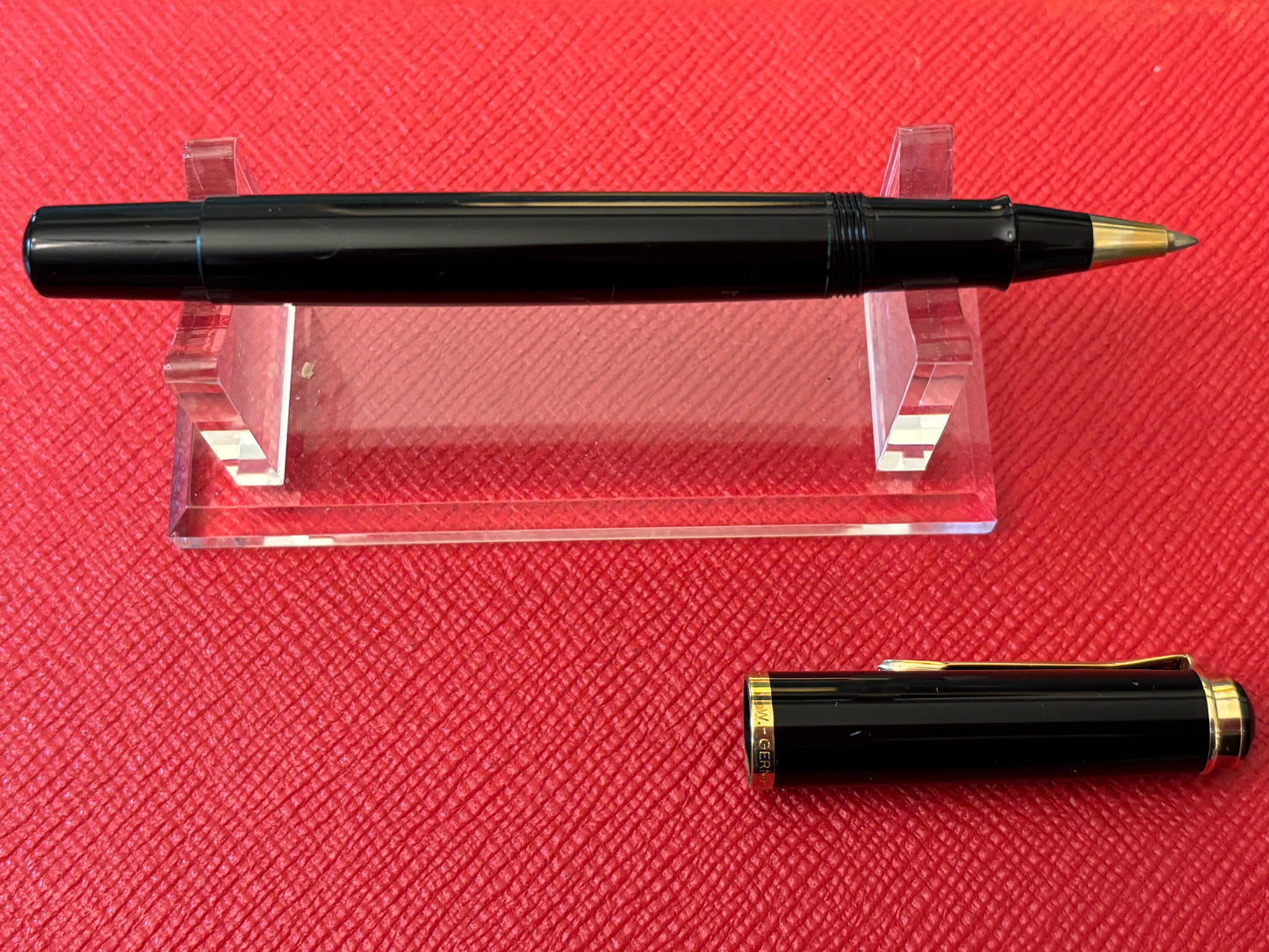 Vintage Pelikan R200 Old Style Rollerball Pen | W. Germany | Black & Gold Trim
