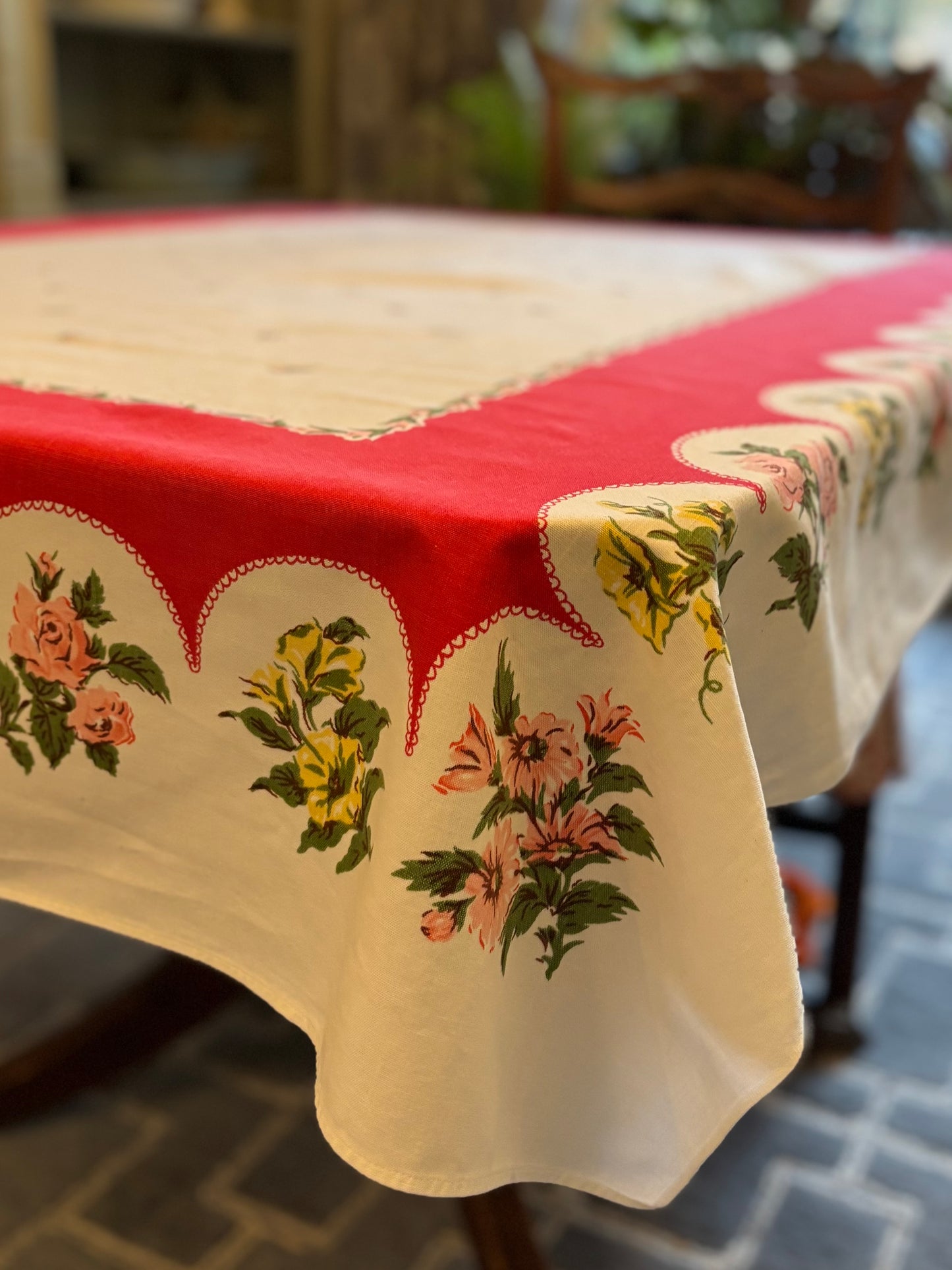 Vintage Floral Tablecloth | Red Scalloped Border with Cottage Garden Bouquets | Mid-Century Printed Linen | 50 x 61