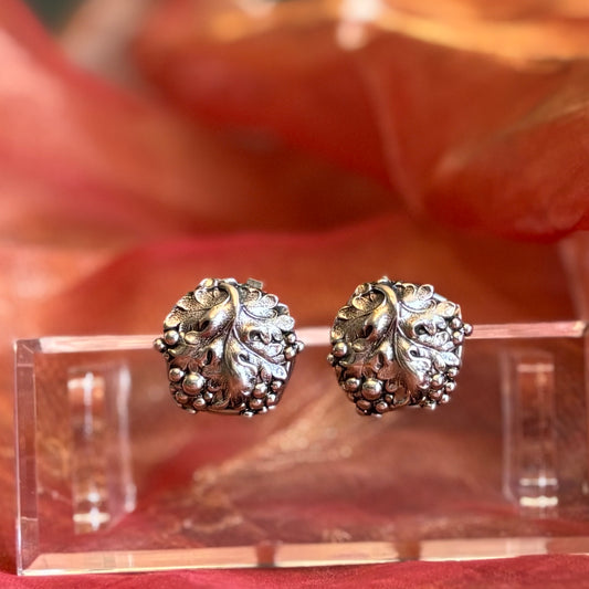 Vintage Silver Tone Grape Cluster Clip Earrings | Sculptural Vine Motif | Mid-Century Statement