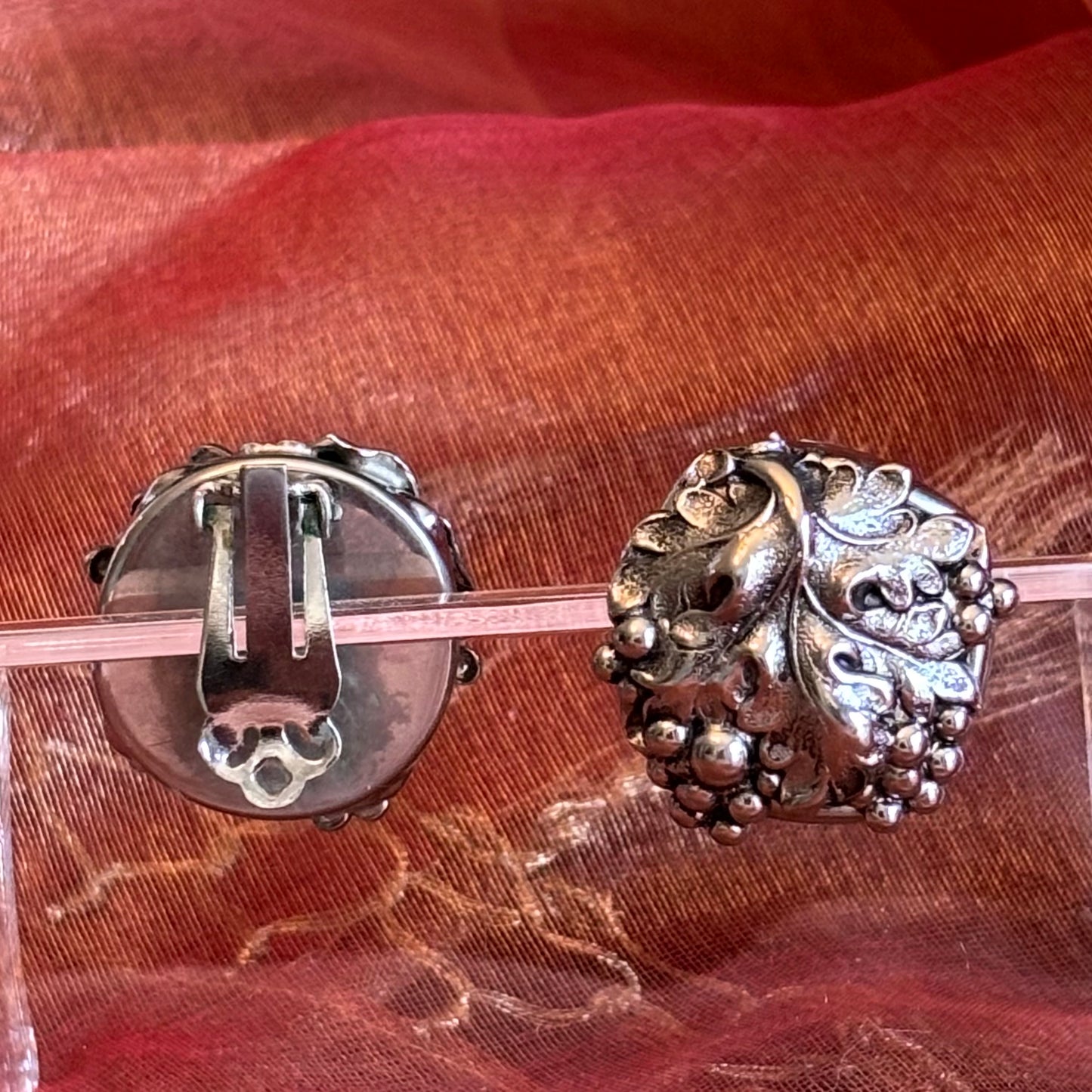 Vintage Silver Tone Grape Cluster Clip Earrings | Sculptural Vine Motif | Mid-Century Statement