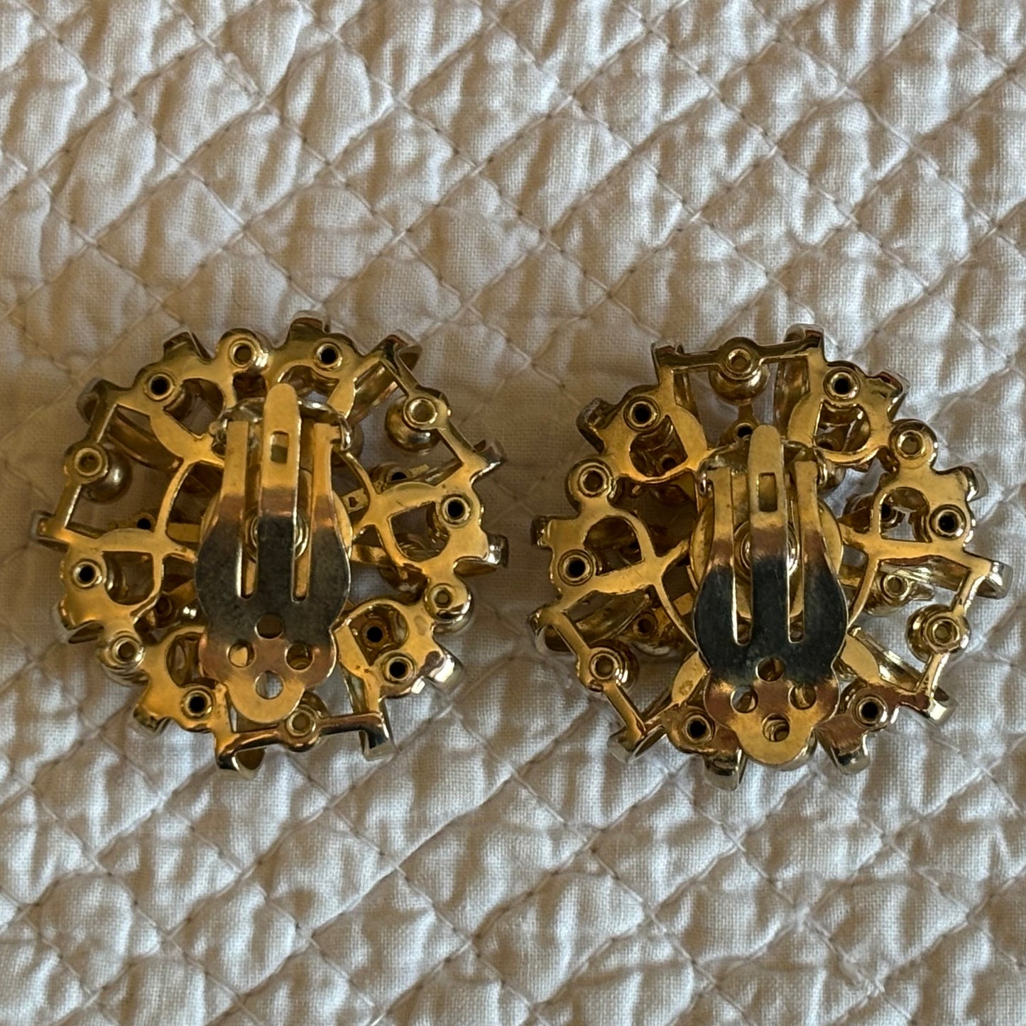 Vintage Rhinestone & Faux Pearl Clip Earrings | Mid-Century Starburst Design | Gold Tone